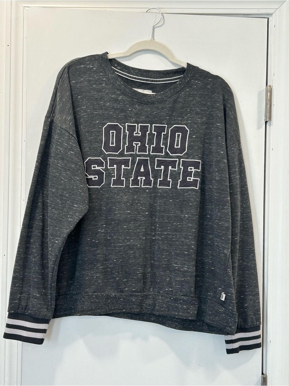 Colosseum Gray Ohio State Crewneck Sweatshirt